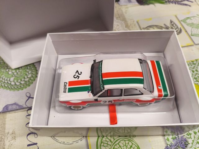 Ford escort Castrol tts-1:24
