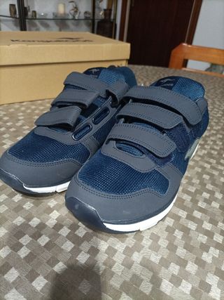 Zapatillas KangaROOS niño azul/gris