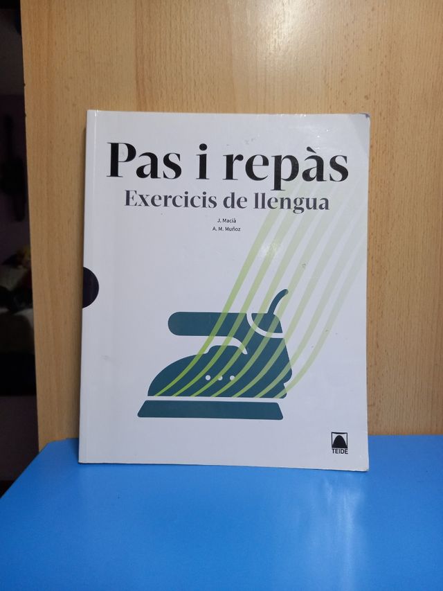 Pas i Repàs. Llengua catalana BATX + solucionari