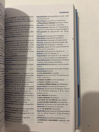 Diccionario Esencial Français-Espagnol / Españo...
