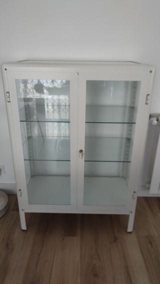 Vitrina Metálica Blanca Ikea Fabrikör