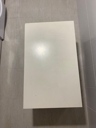 Mesa de centro blanca de madera