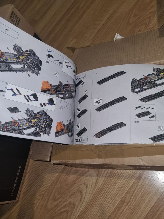 Lego McLaren F1 Team