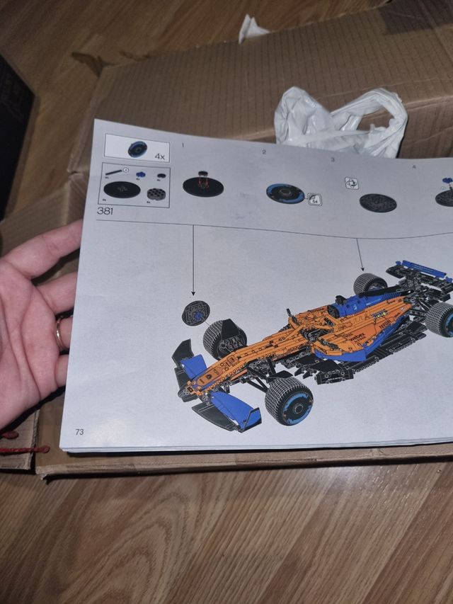 Lego McLaren F1 Team