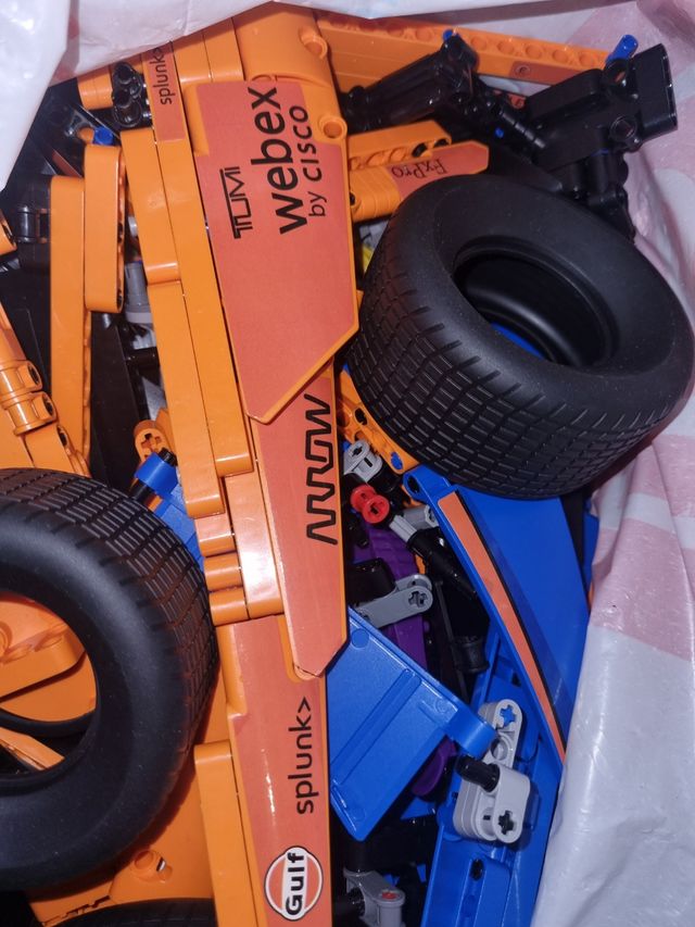 Lego McLaren F1 Team