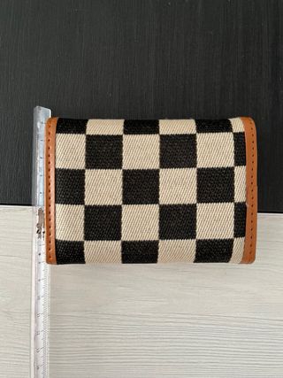 Cartera Dior dorada