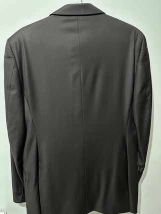 Traje de hombre negro