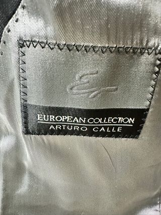 Traje de hombre negro
