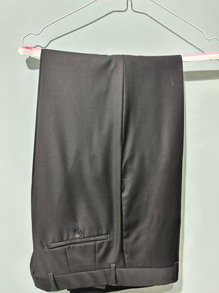 Traje de hombre negro