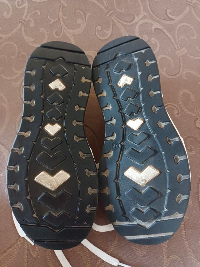 Bambas negras tela talla 38 con cuña