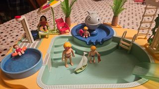 Playmobil Piscina 5433 y Campamento 5435