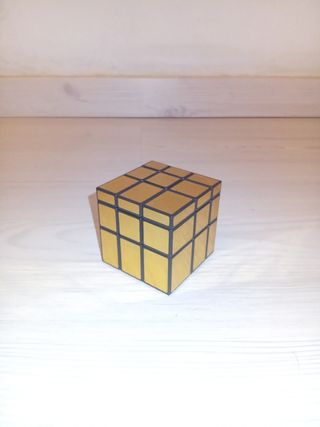 Cubo Rubik Espejo Dorado