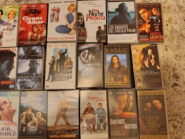 Lote  27 Películas VHS preguntar por ellas