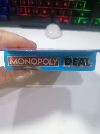 Monopoly Deal Juego de Cartas

Monopoly Deal