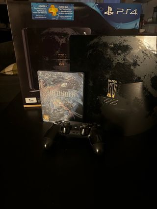 PS4 Edición Limitada Final Fantasy XV