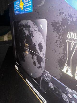 PS4 Edición Limitada Final Fantasy XV