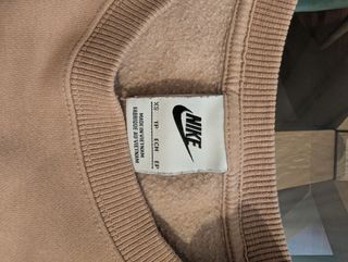 Sudadera Nike Beige Talla XS. Está como nueva.