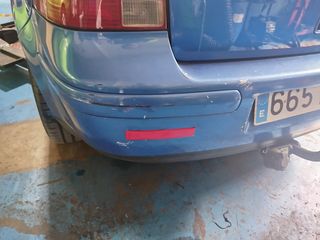Paragolpes trasero VW Golf 4