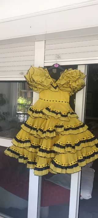 Vestido de gitana XS alto 90 alto 30 ancho