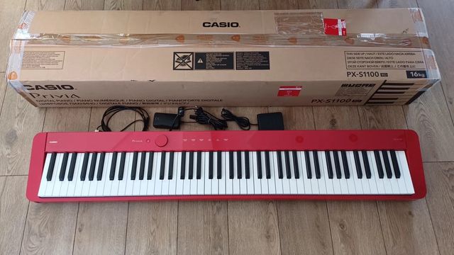 Piano Digital Casio PX-1100 Edición Limitada RED
