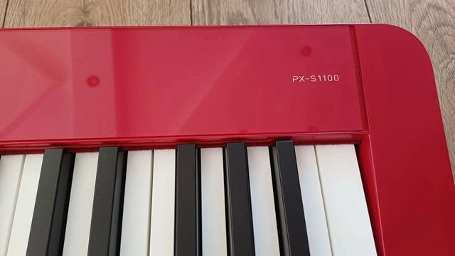 Piano Digital Casio PX-1100 Edición Limitada RED