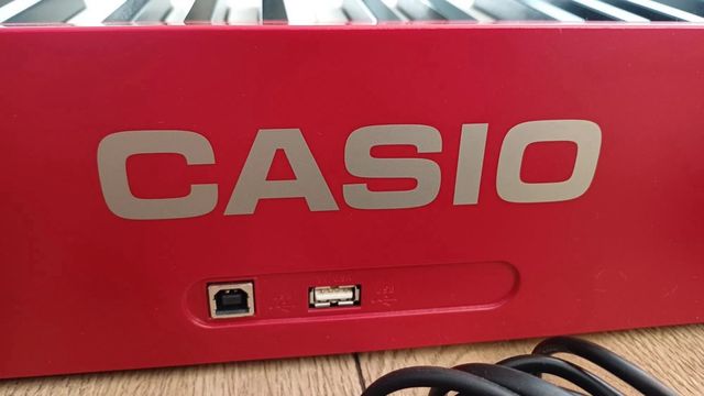 Piano Digital Casio PX-1100 Edición Limitada RED