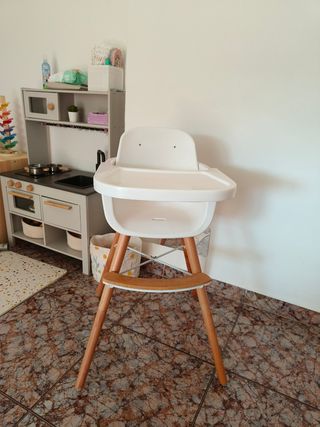 Trona/Silla 2 en 1 de madera y plástico 