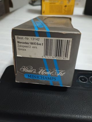 Modellino Minichamps Mercedes 190 E