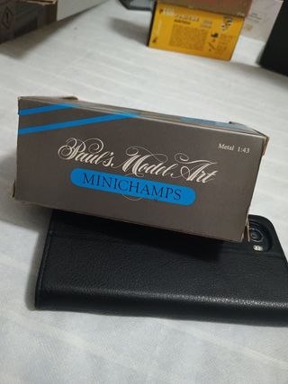 Modellino Minichamps Mercedes 190 E