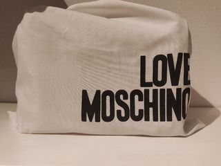 Bolso Moschino Beige Cadena Dorada