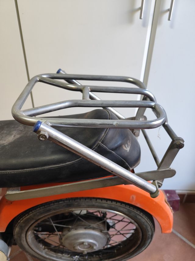 Porta bultos Vespino