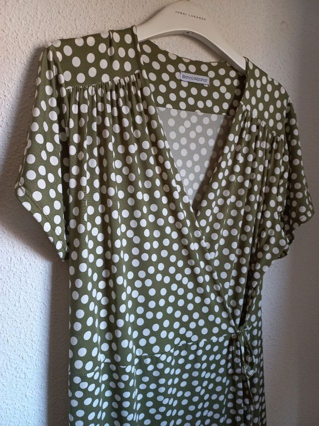 Vestido cruzado lunares verde talla XL