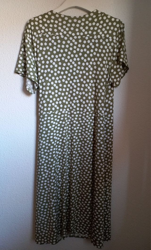 Vestido cruzado lunares verde talla XL