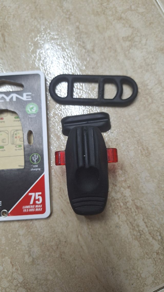 Luz trasera Lezyne KTV Drive Pro 75 Lúmenes
