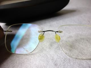 Montura gafas Silhouette en su estuche