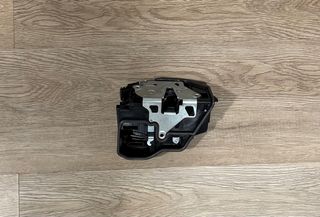 Cerradura Trasera Derecha BMW / Mini