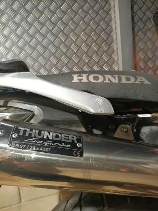 Tubo de escape Thunder Honda Voladero
