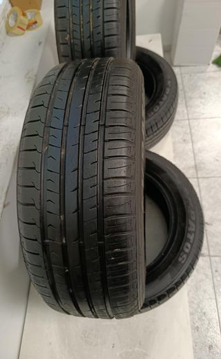 Neumáticos 215/55 R16 97W