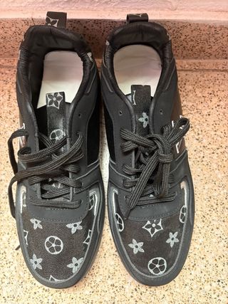 Zapatos Negros