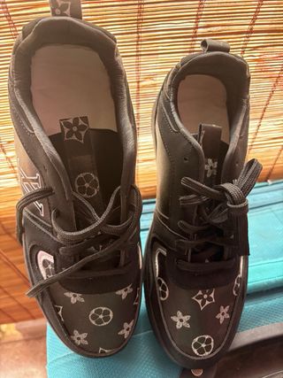 Zapatos Negros