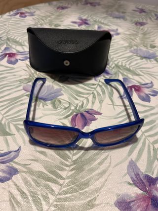 Gafas de Sol Guess Azules