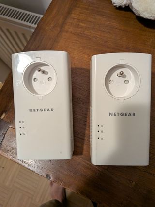 Adaptador PLC red datos por enchufes NETGEAR 