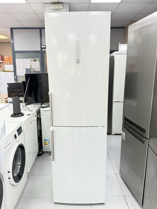 Nevera No Frost 2m x 60cm siemens