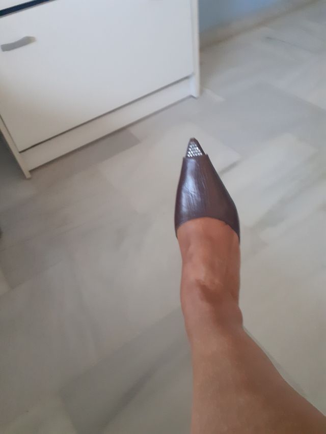 Zapato de tacón marrón