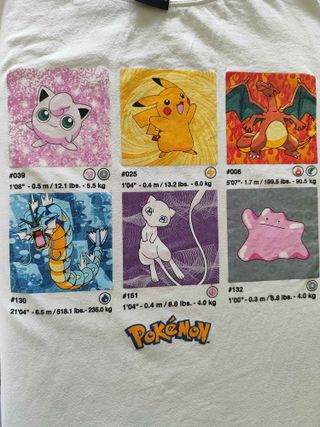 Camiseta Pokémon Pull&Bear Talla S