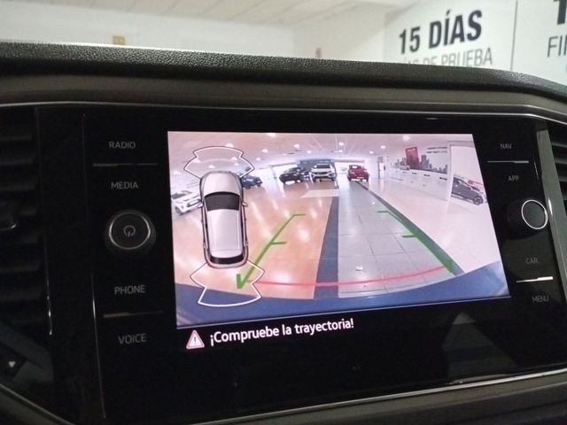 Volkswagen T-Roc Advance