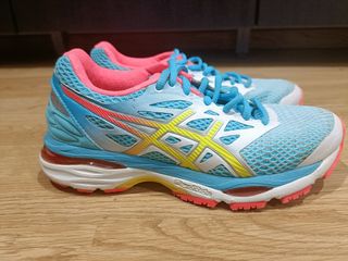 Zapatillas Asics Gel cumulus 18 Correr Azul y Rosa
