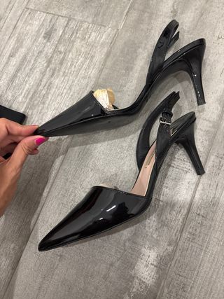 Zapatos de tacón Uterqüe negros
