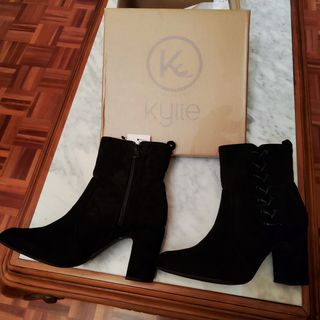 Botines tacón Kylie negros