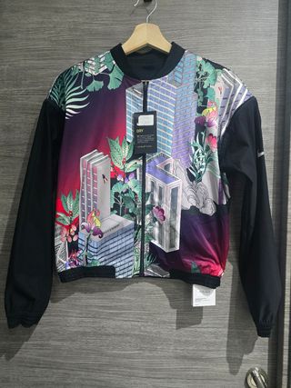 Chaqueta Nike Reversible Negra